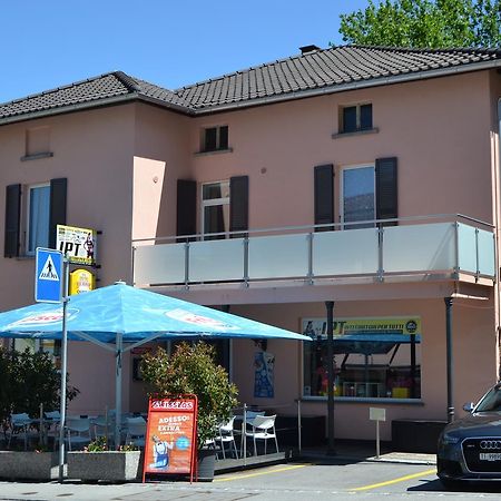 Osteria Centrale Cadenazzo المظهر الخارجي الصورة