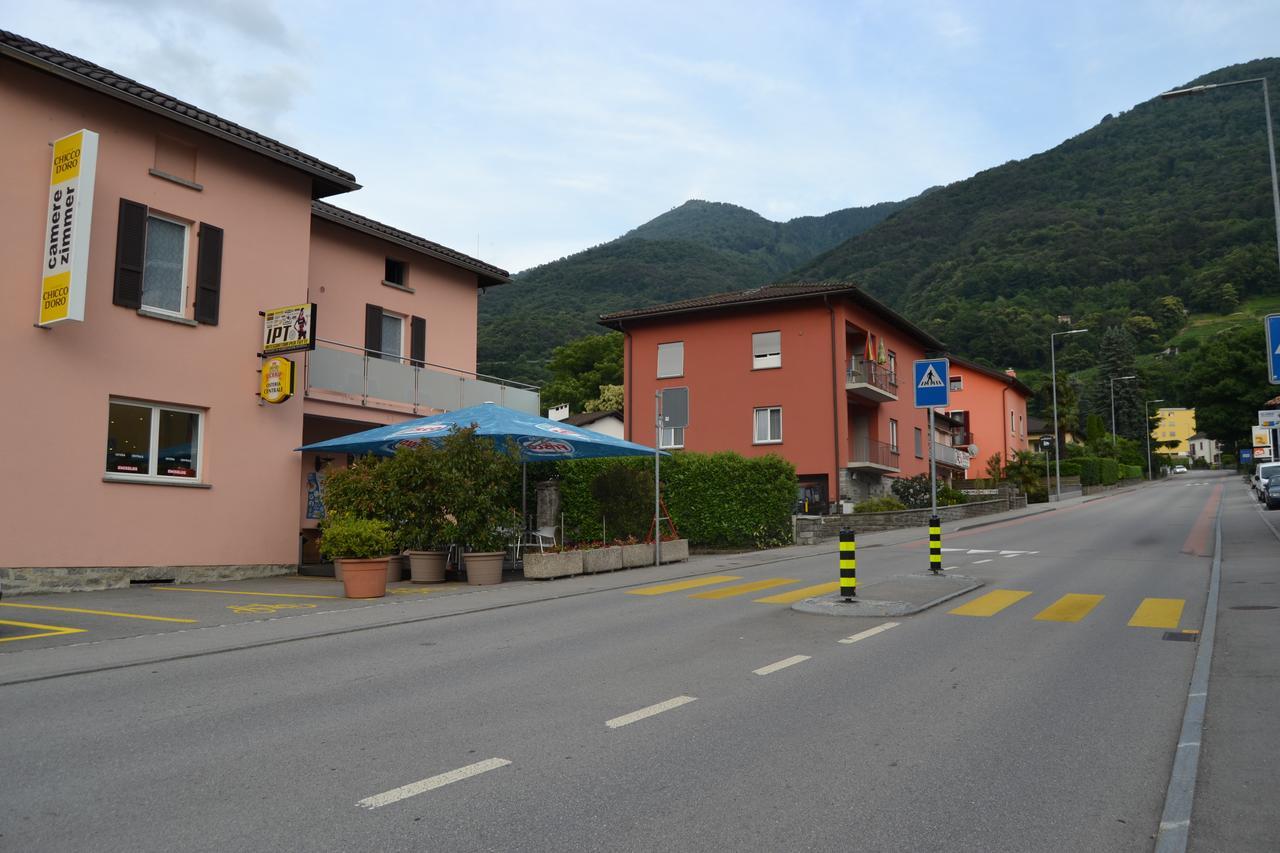 Osteria Centrale Cadenazzo المظهر الخارجي الصورة